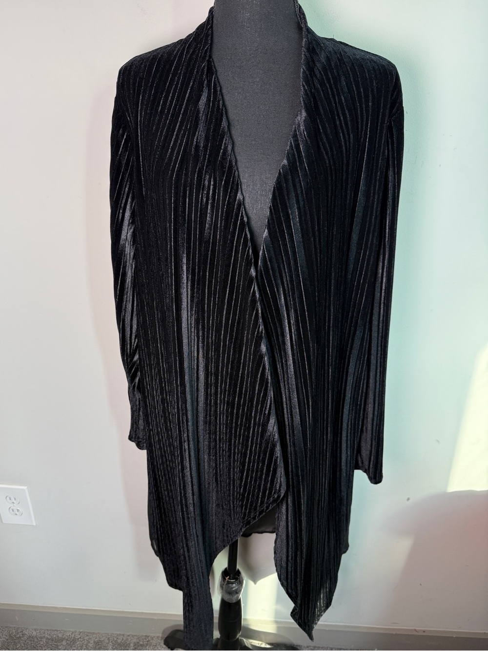 Andrea Jovine Black Velvet Waterfall Cardigan Witchy Gothic Duster Sz L